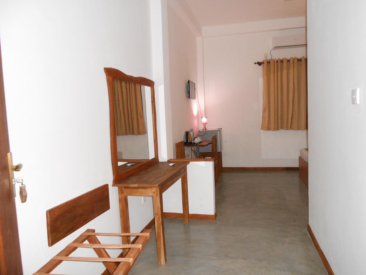 Shell Resort Baie d'Arugam Extérieur photo