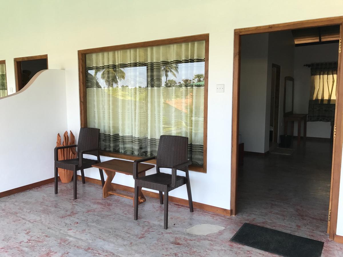 Shell Resort Baie d'Arugam Extérieur photo